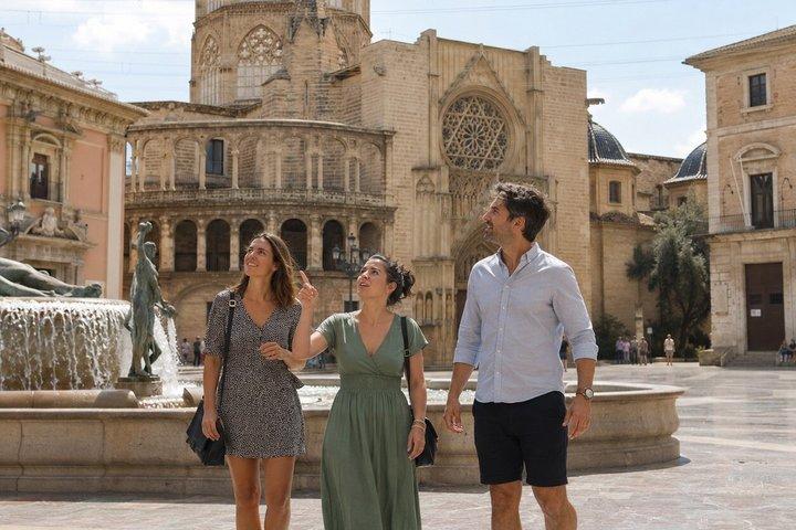 Valencia Self-Guided Detective Murder Mystery Game