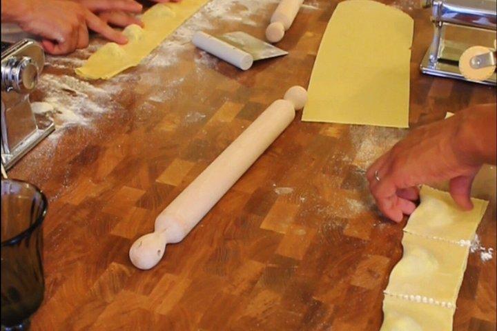 テラコッタ・クッキング・ラボで開催される、少人数制の生パスタ料理教室