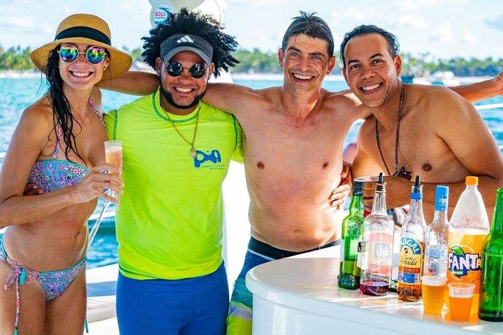Private Catamaran Adventure in Punta Cana with Diving