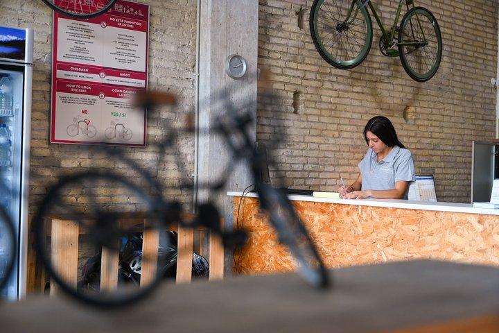 自転車で巡るバレンシアのエッセンシャル | 一度のサイクリングで街の最高の魅力を発見