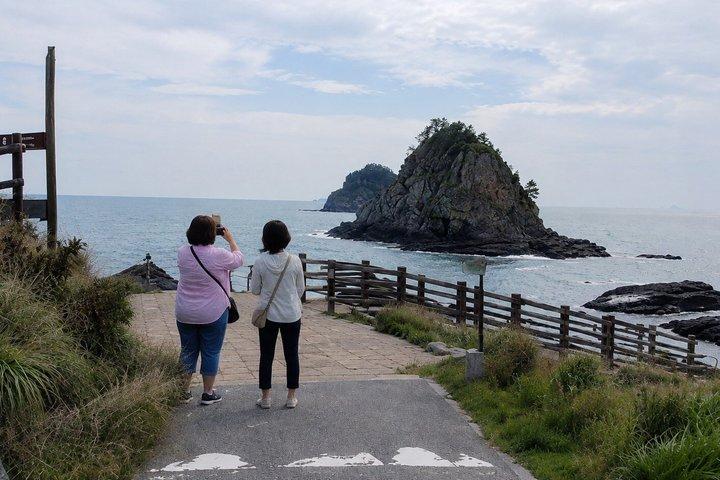 Private Busan BTS Landmark Tour with a Local Guide
