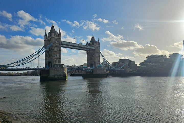 ロンドンプライベートシティツアー（送迎付き）