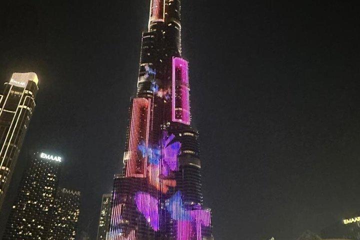 ドバイの夜間乗り継ぎおよびストップオーバーシティツアー（空港送迎付き）