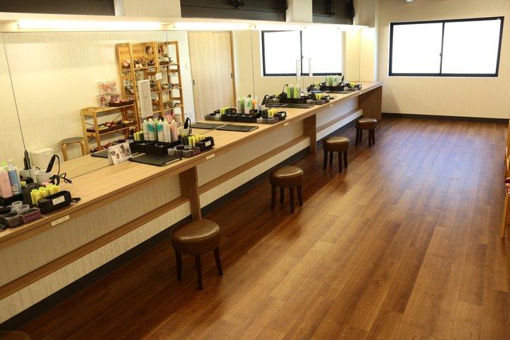 京都：嵐山竹林近くの最大級の着物レンタル