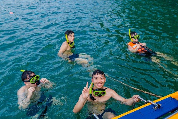 Krabi Tropical 4 Islands Snorkeling Tour by Speedboat with Lunch