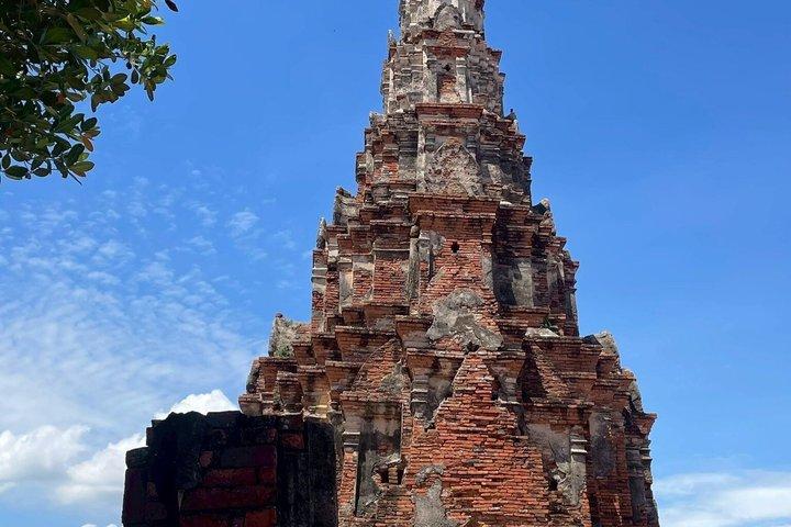 Small Group Ayutthaya UNESCO Temples Full-Day Tour by Alphard