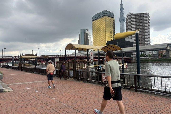 東京浅草川沿いランニングツアー（朝食と入浴付き）