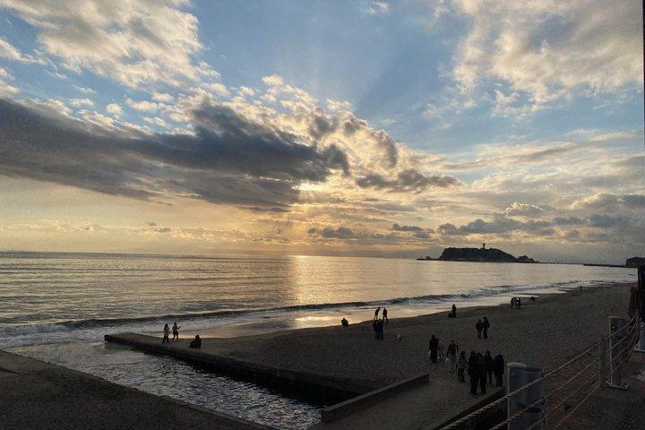 鎌倉e-バイクツアー 大仏、海辺、隠れた神社