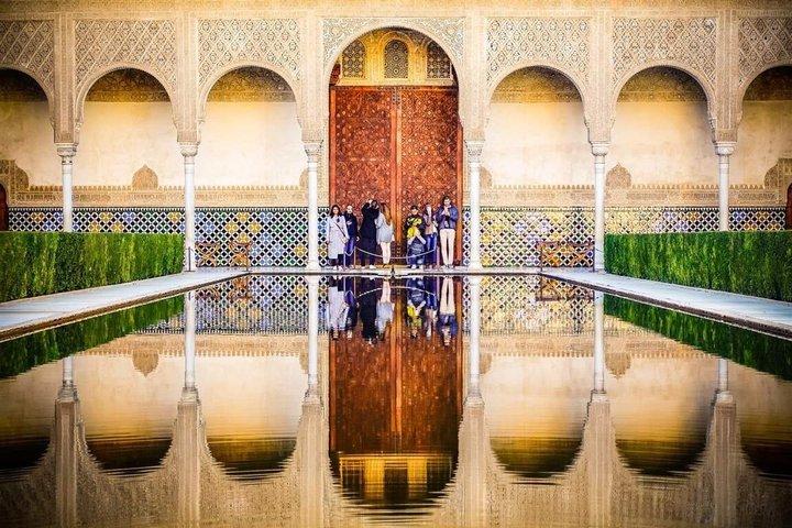 Visite privée complète de l'Alhambra avec guide officiel