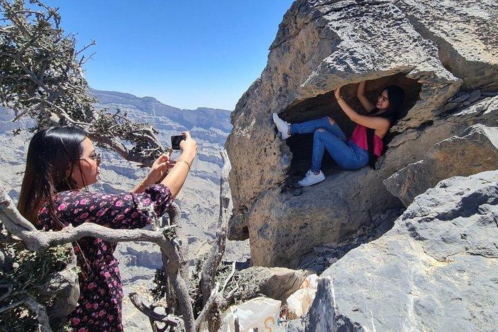 Shared Full-Day Nizwa & Jebel Shams Mountain Tour from Muscat