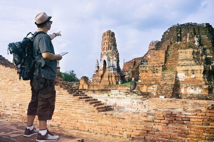 バンコク発 アユタヤ ユネスコ寺院スモールグループ日帰りツアー