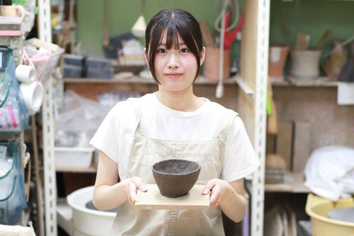 東京陶芸教室 ろくろ 手びねりと絵付け