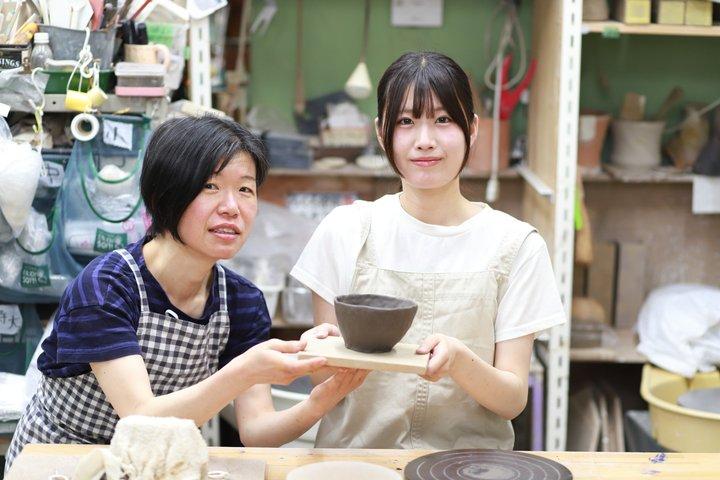 東京陶芸教室 ろくろ 手びねりと絵付け