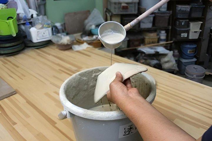 東京陶芸教室 ろくろ 手びねりと絵付け