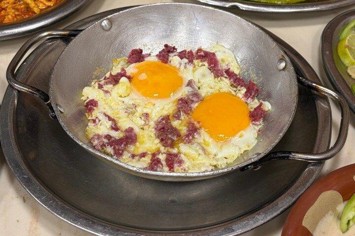 アレクサンドリアのバルディプレート食べ歩きツアー 14品以上試食付き
