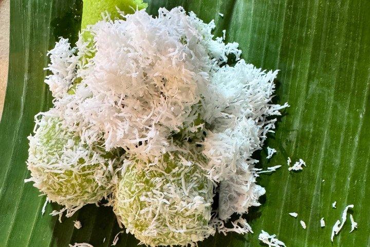 ジャカルタの夜のフードツアー 15品以上の試食付き
