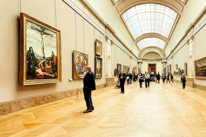 Visite guidée en petit groupe du musée du Louvre avec entrée réservée