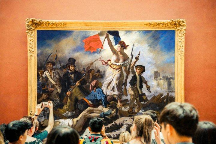 Visite guidée en petit groupe du musée du Louvre avec entrée réservée