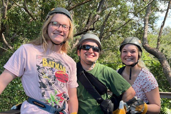 Roatan 35-Minute Private Guided Canopy Zipline Tour