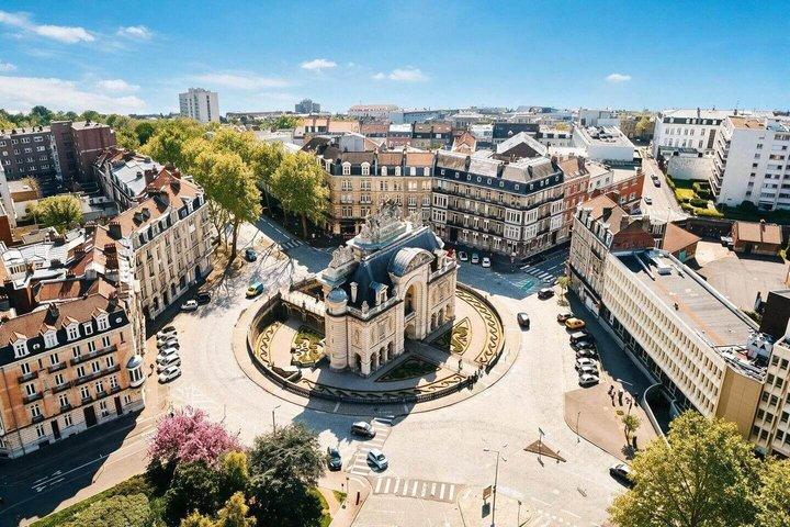 Olá Lille: Passeio de Introdução Urbano Privado de 2 Horas com Guia Local
