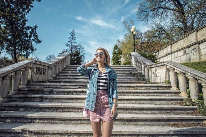Hello Lille: Private 2-Hour Intro City Walk with Local Guide