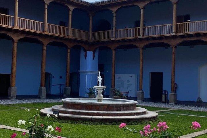 Antigua 1542: A cultural walking tour