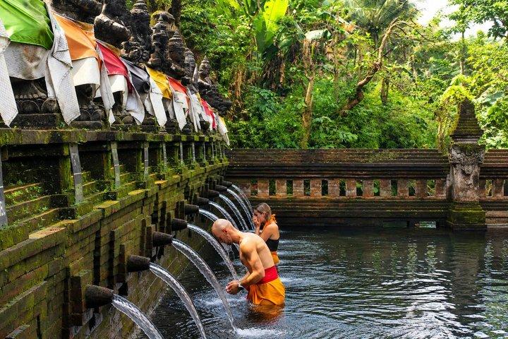 Altalena privata instagrammabile a Bali e sacro Bath