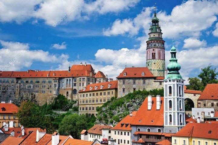 Dagstur til Český Krumlov fra Prag med borgrundvisning
