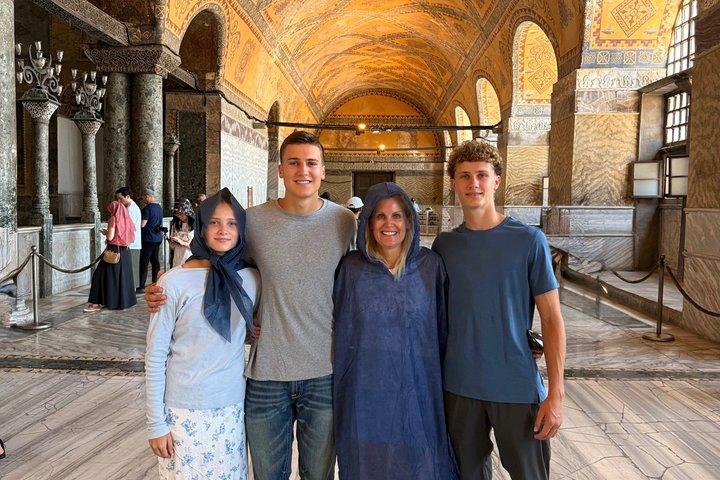 Istanbul Blue Mosque and Hagia Sophia Old City Guided Tour