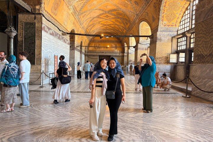Istanbul Blue Mosque and Hagia Sophia Old City Guided Tour