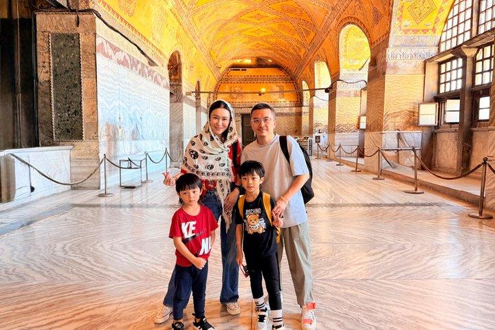 Istanbul Blue Mosque and Hagia Sophia Old City Guided Tour