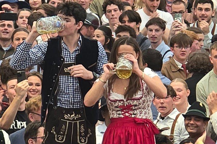 Oktoberfest First Weekend Evening Seats Tour with Beer