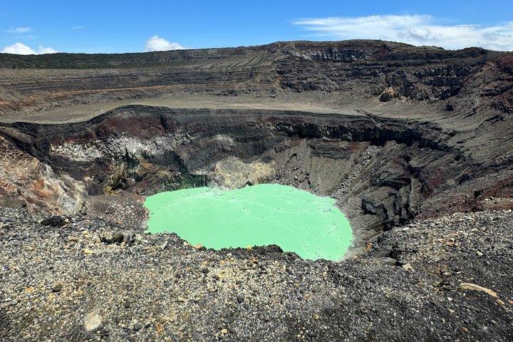 Santa Ana Volcano Hike & Lake Coatepeque: All-Inclusive Day Tour