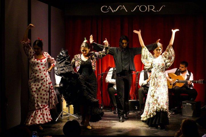 Barcelona Flamenco Night: Live Show & Cocktails Experience