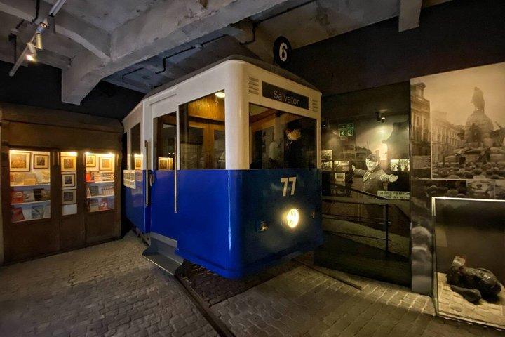 シンダーラー工場見学とオプションのゲットー散策