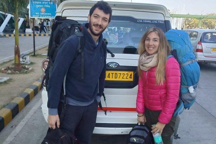 マスカット国際空港からマスカットのホテル：プライベート送迎