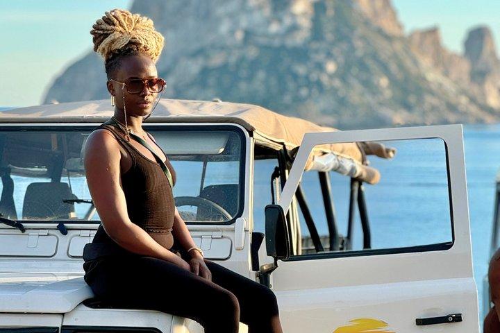 Ibiza in 4x4: Es Vedrà, calette e tramonto