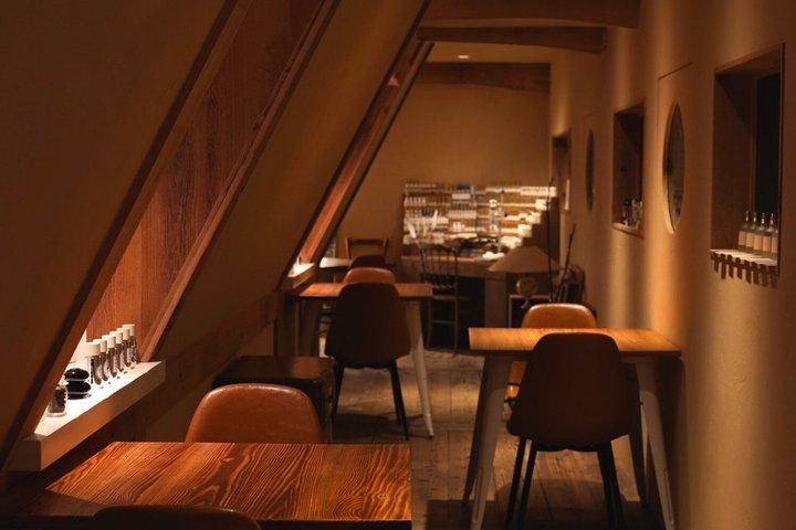 渋谷での東京カスタムフレグランス・香水作りワークショップ