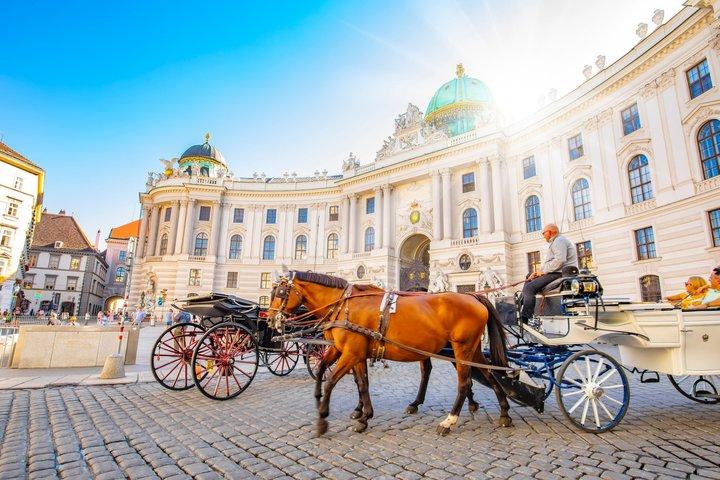 Vienna Emperor Route: City Walk with Audio Guide in 7 Languages
