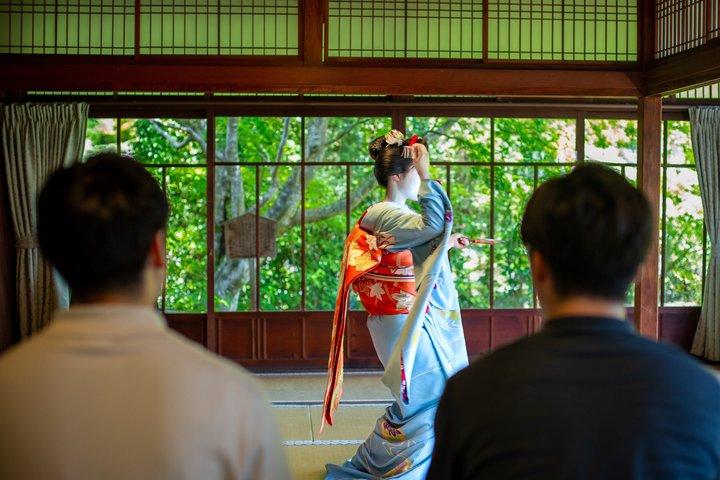 京都 90分 芸妓・舞妓ショー 禅寺にて
