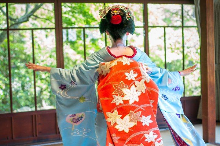 京都 90分 芸妓・舞妓ショー 禅寺にて