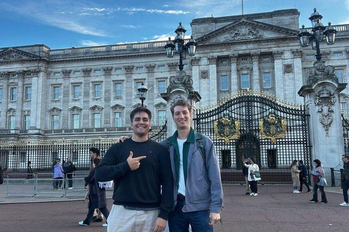 Pompous Britain Interactive and Alternative London Walking Tour
