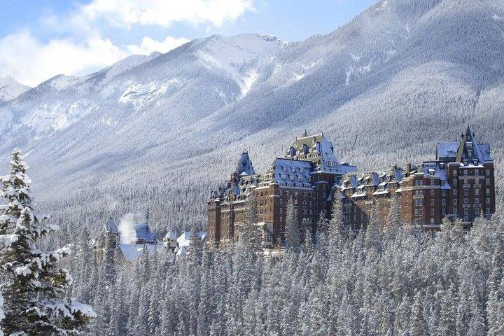 Banff Top 10 Iconic Spots Tour with Local Expert Guide