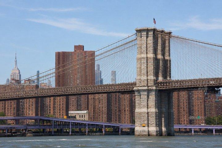 額縁なしのシティ ニューヨークウォーターフロントアートツアー