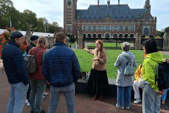 Political Walking Tour of The Hague with a Local Guide