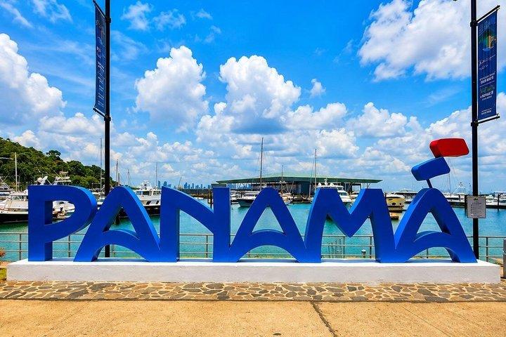 Panama Your Way Private Canal Experience with Lunch & Pickup