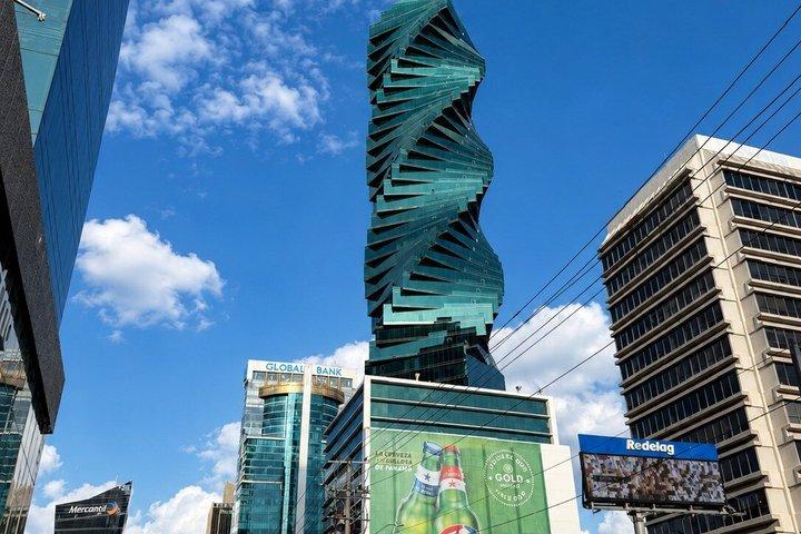 Panama Your Way Private Canal Experience with Lunch & Pickup