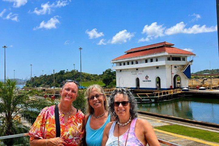 Panama Your Way Private Canal Experience with Lunch & Pickup