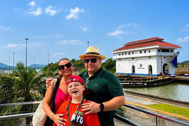 Panama Your Way Private Canal Experience with Lunch & Pickup