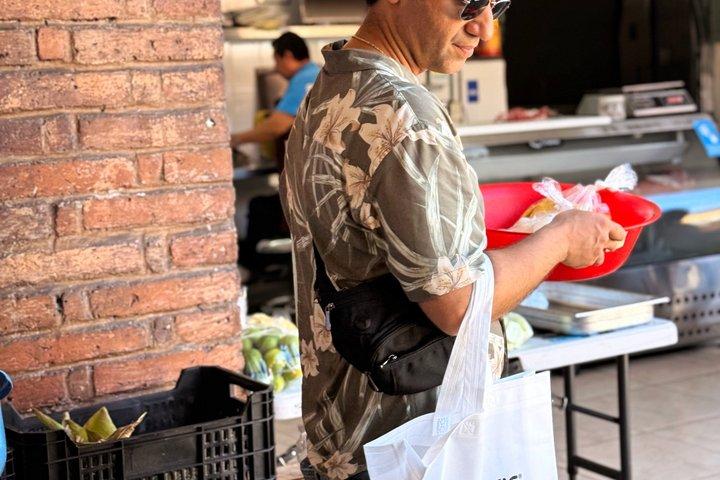 プエルト・バジャルタ市場ツアー、料理教室＆テキーラ試食